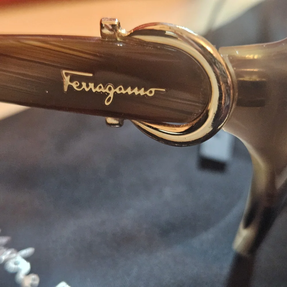 RESERVED FOR J! Salvatore Ferragamo Sunglasses - Picture 2 of 3